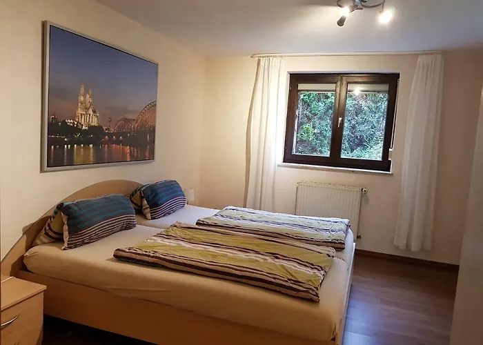 2 Zi-appartment Mit Gartennutzung * Brühl